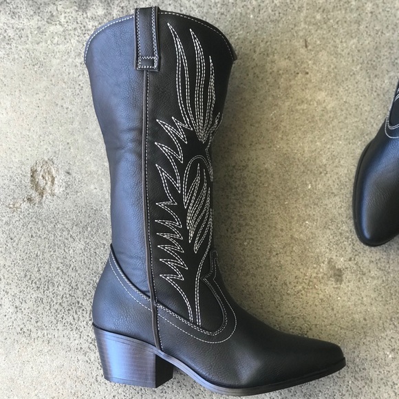 Qupid Festival Black Embroidered Cowboy Boots - Picture 7 of 8